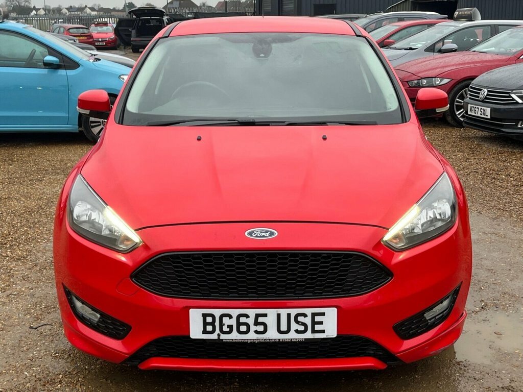 Ford Focus Hatchback BG65USE Red #2