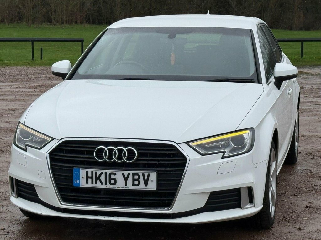 Audi A3 Hatchback HK16YBV White #6