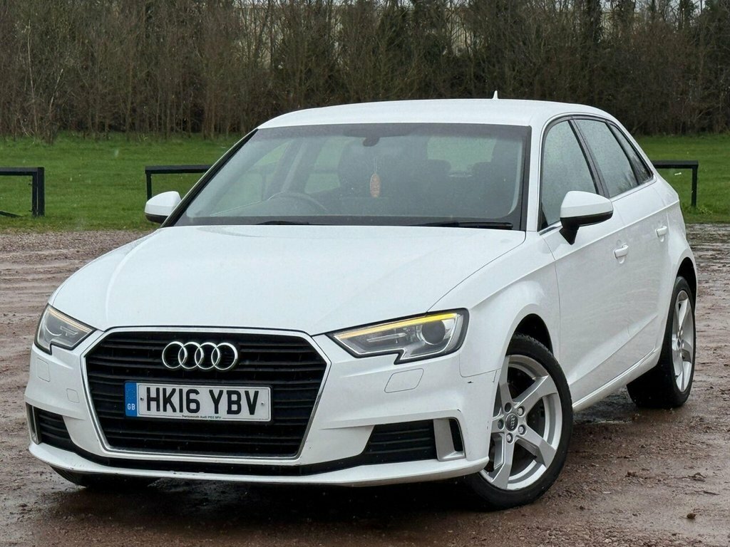 Audi A3 Hatchback HK16YBV White #3