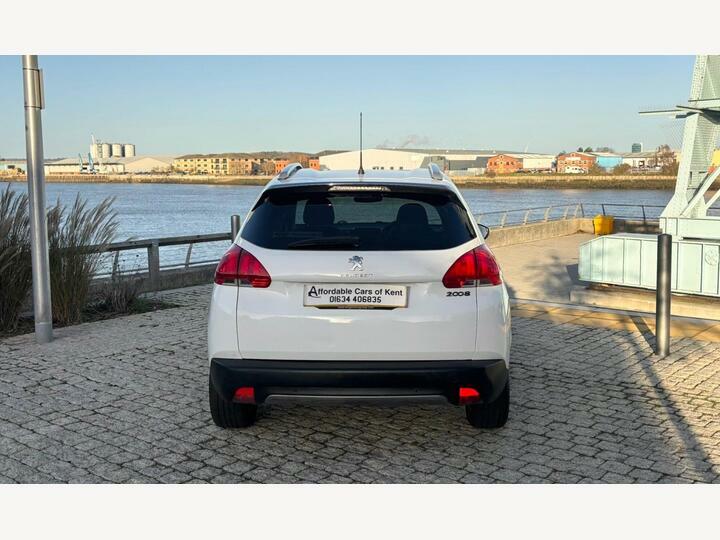 Peugeot 2008 1.2 E-vti Puretech Allure Egc Euro 5 Ss White #6