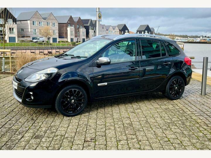 Renault Clio 1.6 Gt Line Tomtom Sport Tourer Black #4