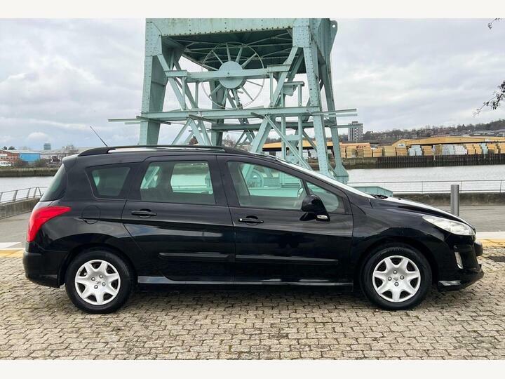 Peugeot 308 SW 1.6 Vti S Black #2