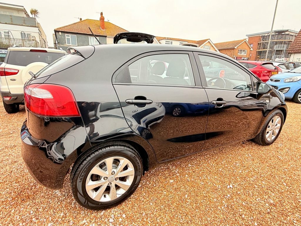 Kia RIO 1.3L Vr7 Black #5