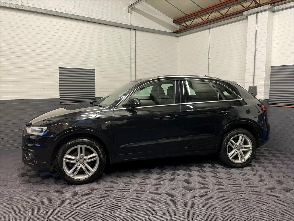 Audi Q3 Tdi S Line SB14NSV Black #5