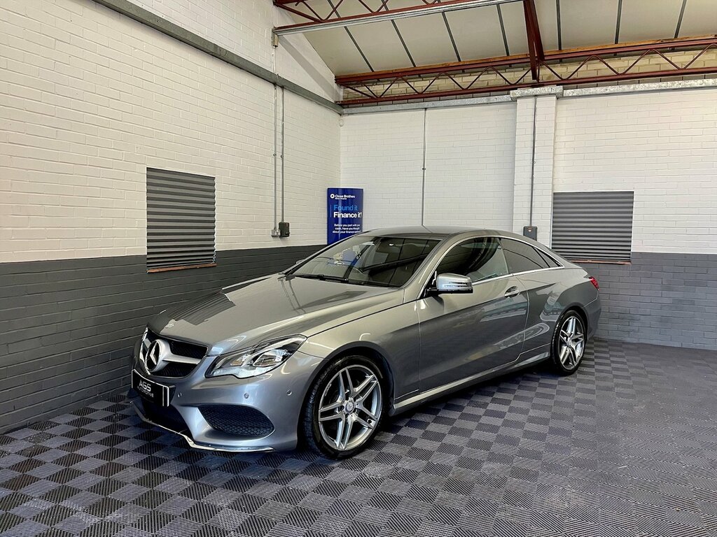 Mercedes-Benz E Class 2.1 E220 Cdi Amg Sport Coupe G-tronic GX64ZWJ Silver #4