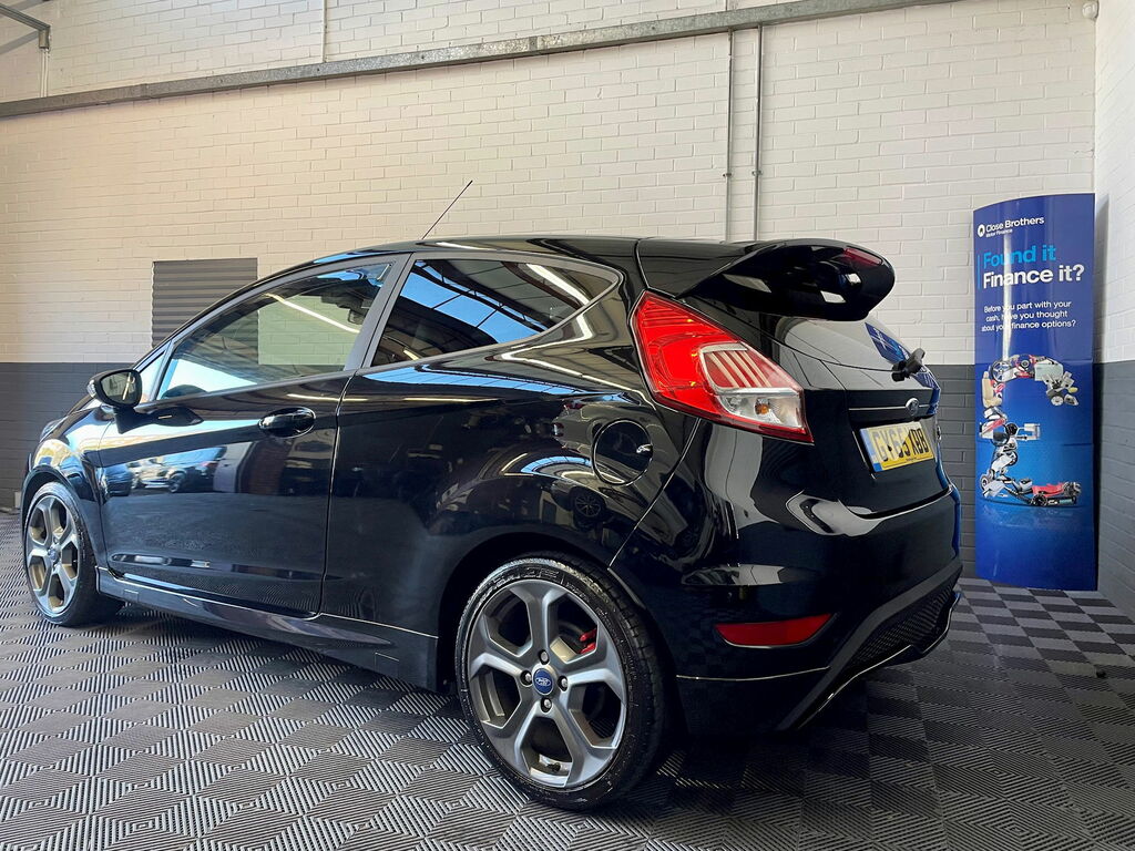 Ford Fiesta 1.6T Ecoboost St-2 Hatchback Eur Black #4