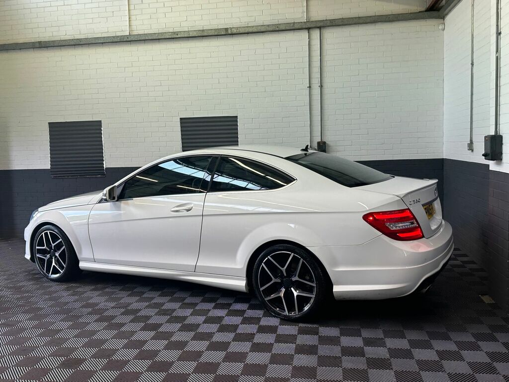 Mercedes-Benz C Class 2.1 C250 Cdi Amg Sport Edition Coupe G- PN15FBO White #5