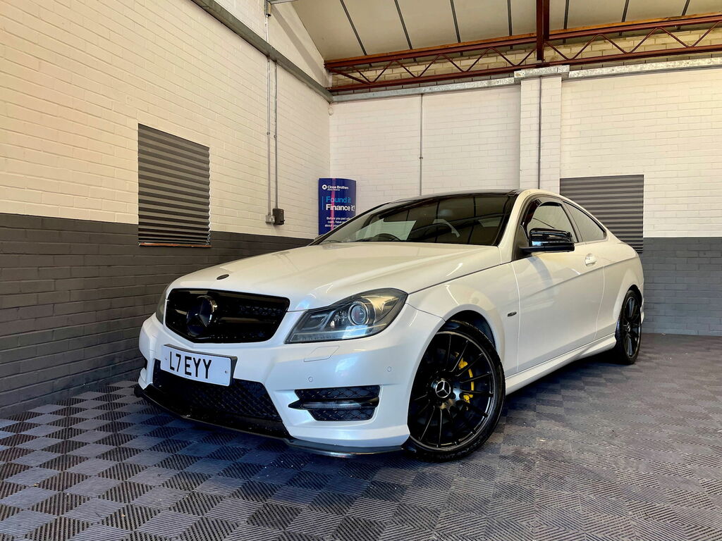 Mercedes-Benz C Class 2.1 C250 Cdi Amg Sport Plus Coupe G-tro White