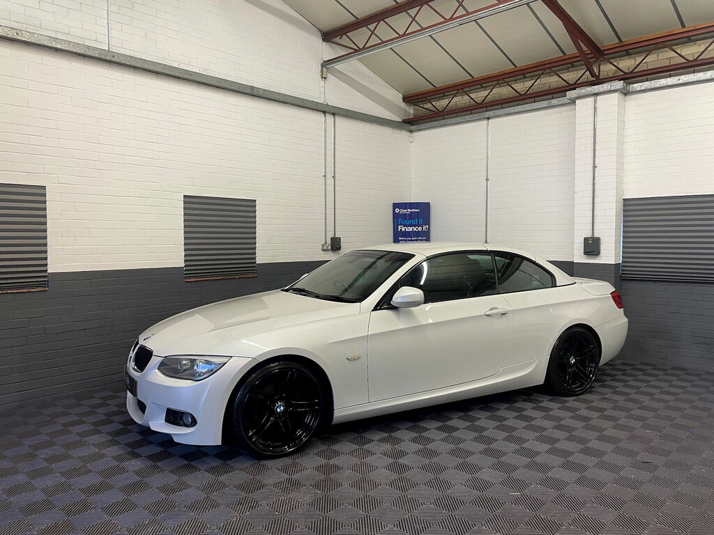 BMW 3 Series 2.0 320D M Sport Convertible Steptronic YH12OZA White #4