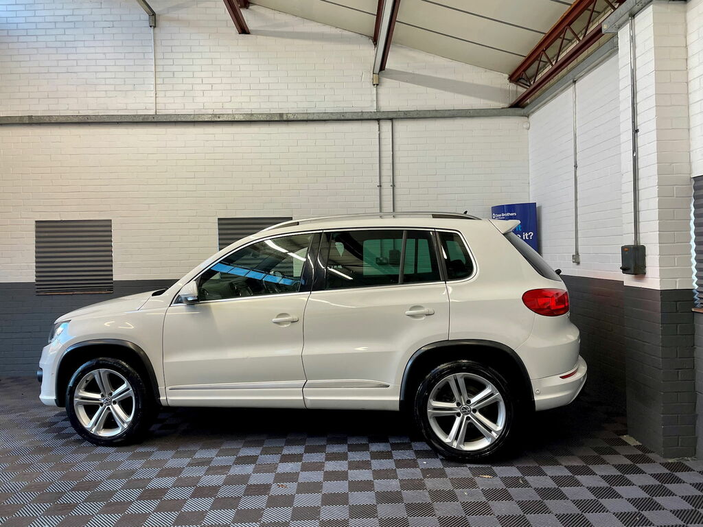 Volkswagen Tiguan 2.0 Tdi Bluemotion Tech R-line Suv Manu PE13YKA White #4