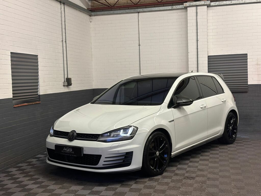 Volkswagen Golf 2.0 Tdi Bluemotion Tech Gtd Hatchback D LL14VSV White #4