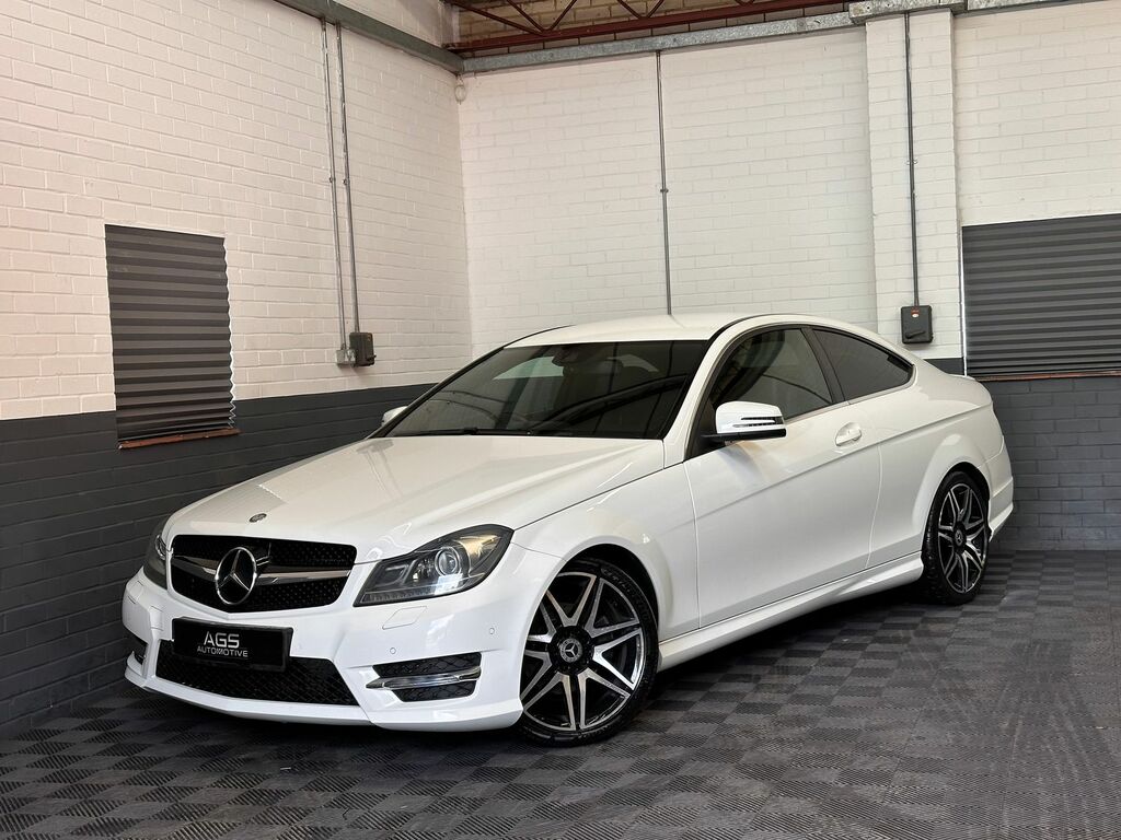 Mercedes-Benz C Class 2.1 C220 Cdi Blueefficiency Amg Sport Plus Coupe 2 VU13XMO White #3