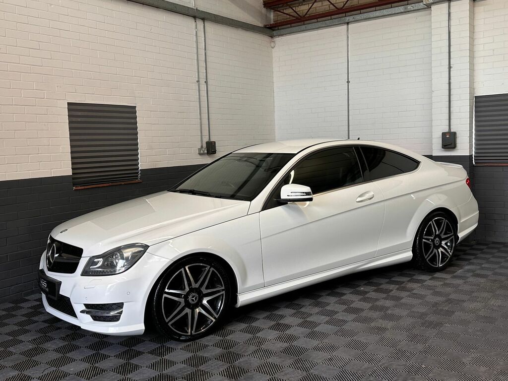 Mercedes-Benz C Class 2.1 C220 Cdi Blueefficiency Amg Sport Plus Coupe 2 VU13XMO White #5