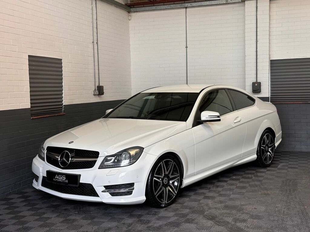 Mercedes-Benz C Class 2.1 C220 Cdi Blueefficiency Amg Sport Plus Coupe 2 VU13XMO White #4