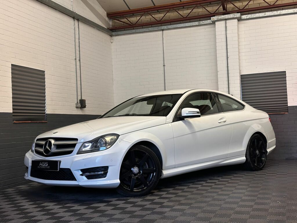 Mercedes-Benz C Class 2.1 C220 Cdi Blueefficiency Amg Sport Coupe Di White