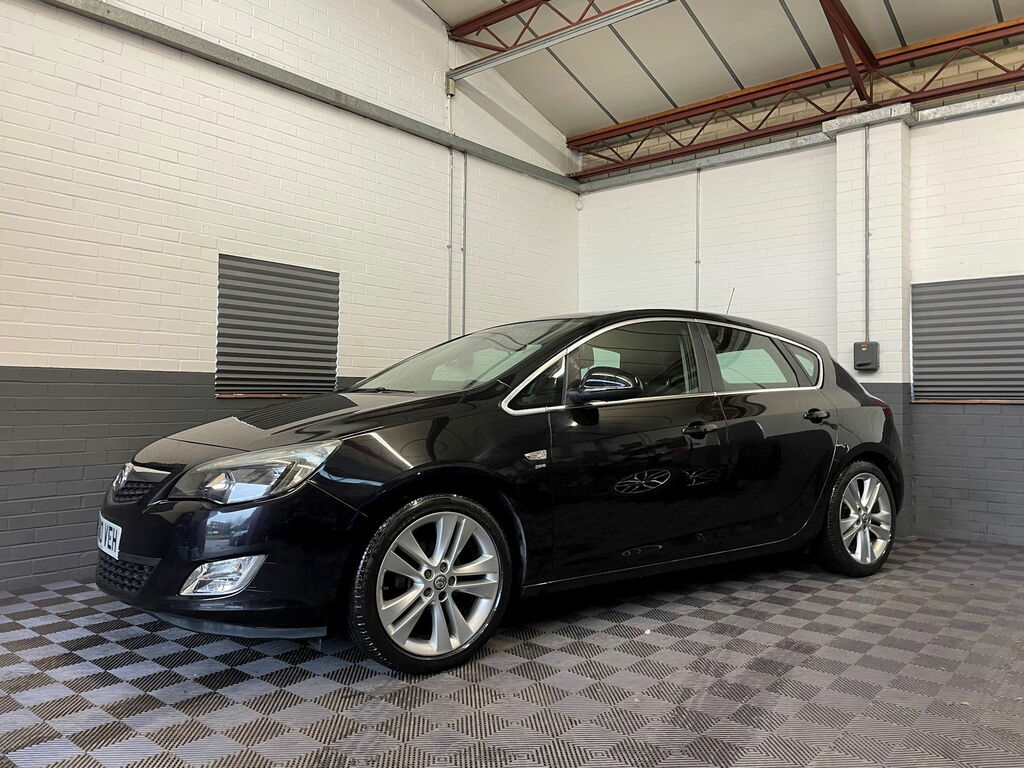 Vauxhall Astra 1.4T 16V Sri Hatchback Euro 5 1 DN10VEH Black #3