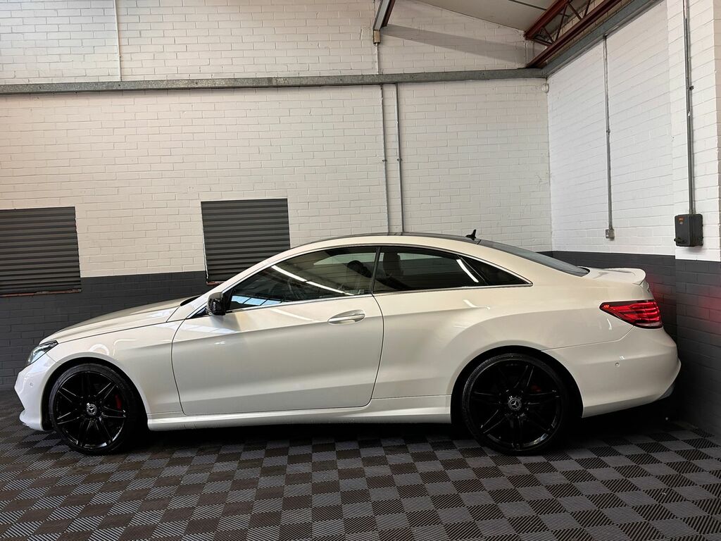 Mercedes-Benz E Class 3.0 E350d V6 Amg Line Edition Premium Coupe KN17YPZ White #4
