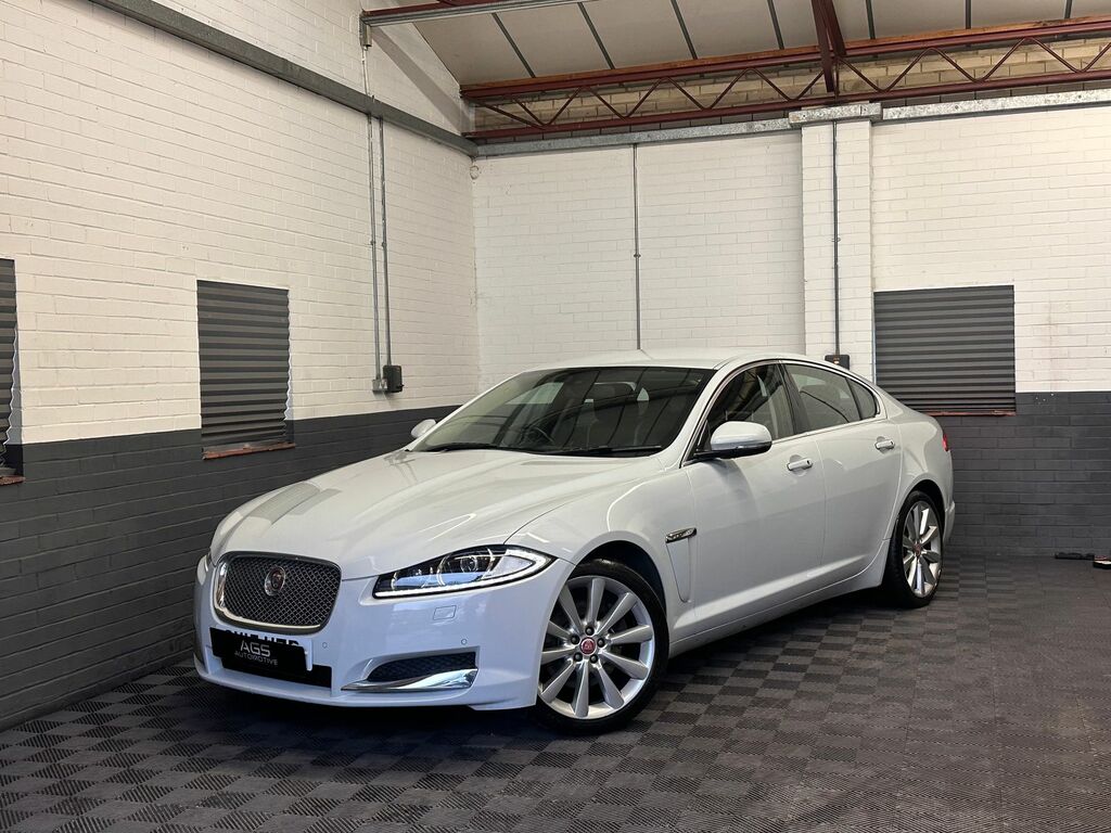 Jaguar XF 2.2D Portfolio Saloon Euro 5 Ss White