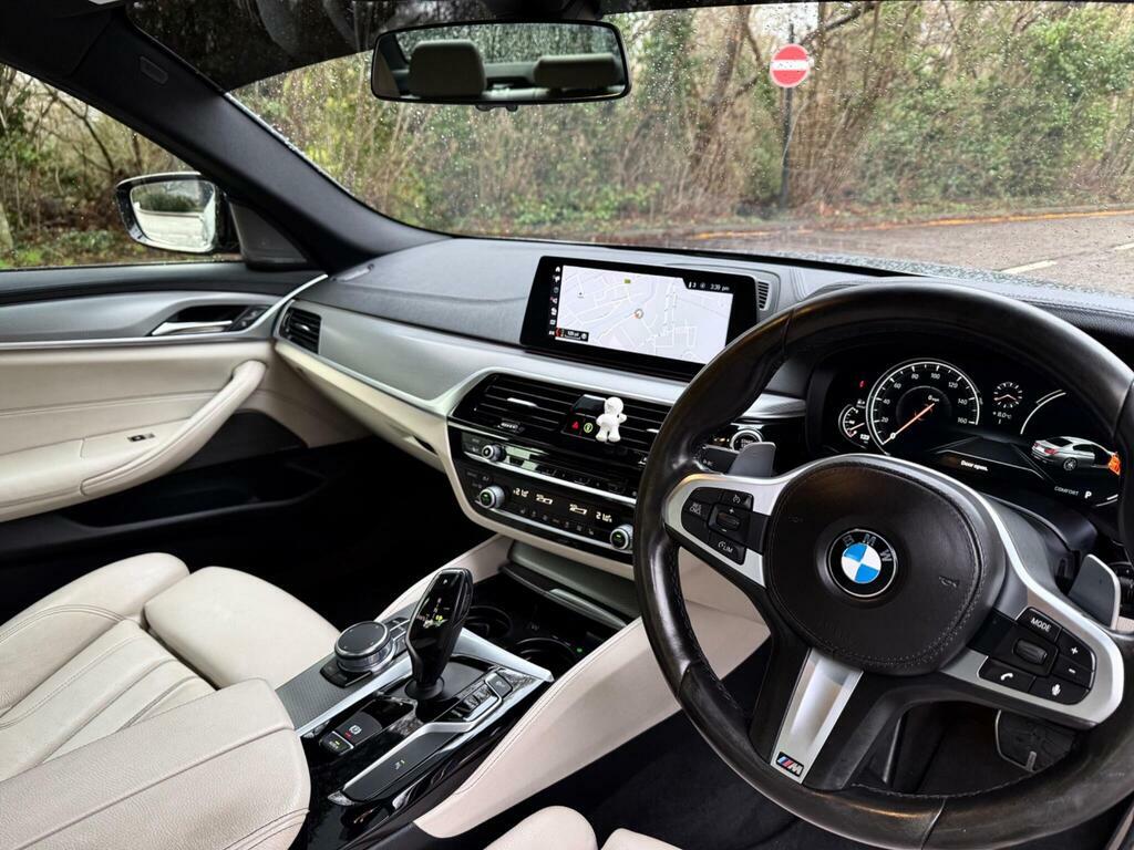 BMW 5 Series 2.0 520D M Sport Euro 6 S S FP17YVF Blue #2