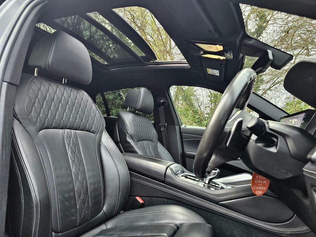 BMW X6 3.0 M50d Xdrive Euro 6 S S YG20UWW Black #2