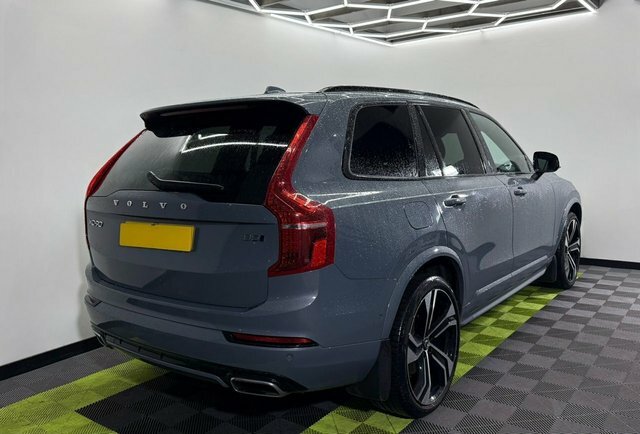 Volvo XC90 2.0 B5 Mhev R-design Grey #2