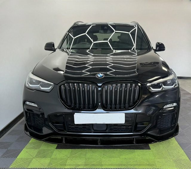 BMW X5 3.0 M50d Suv YF69HRL Black #3