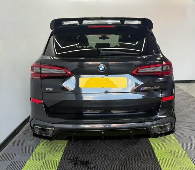 BMW X5 3.0 M50d Suv YF69HRL Black #4