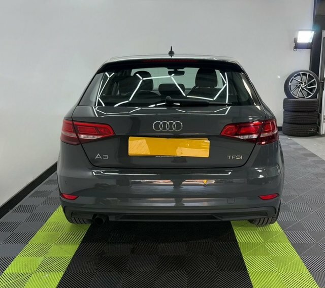 Audi A3 1.0 Tfsi Se Technik DC18FYO Grey #4
