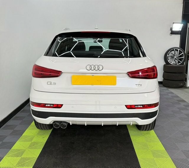 Audi Q3 2.0 Tdi S Line BT66KNJ White #4