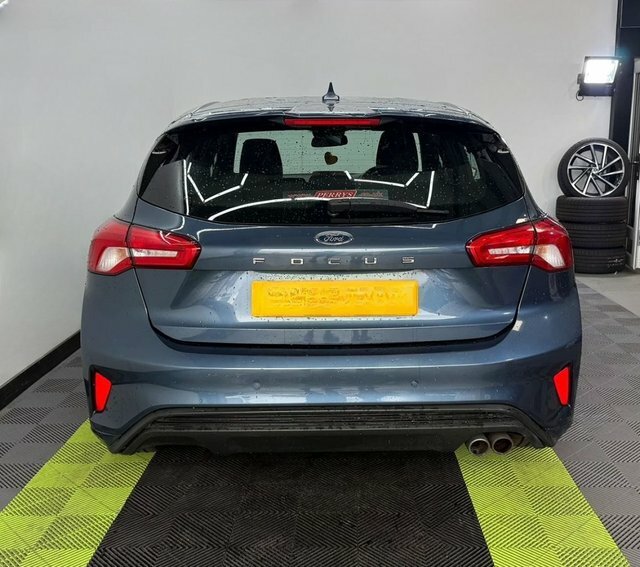 Ford Focus 1.0T Ecoboost St-line Hatchback YO69AXJ Blue #4