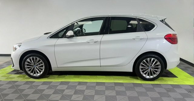 BMW 2 Series Active Tourer 2.0 220D Luxury Mpv White #5