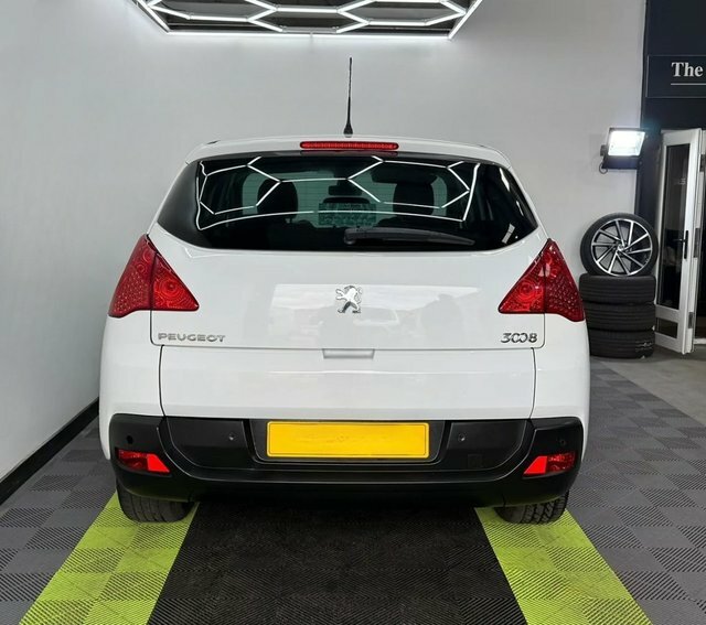 Peugeot 3008 1.6 Hdi Active Suv SP13HKY White #4