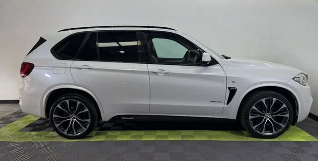BMW X5 3.0 30D M Sport MJ65UFK White #6