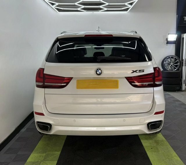 BMW X5 3.0 30D M Sport MJ65UFK White #4