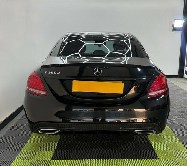 Mercedes-Benz C Class 2.1 C250d Amg Line KO17WEU Black #4