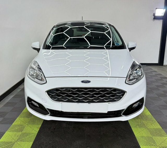 Ford Fiesta 1.5 Tdci Vignale Hatchback MJ19UJP White #3