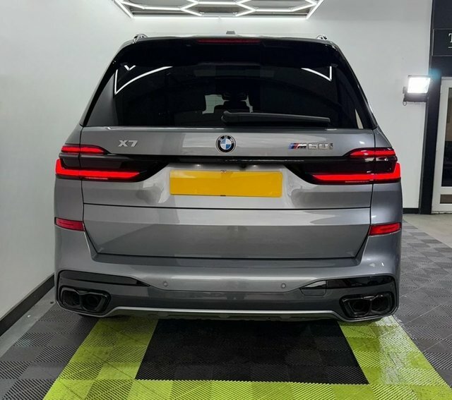 BMW X7 4.4 M60i V8 Suv Grey #3
