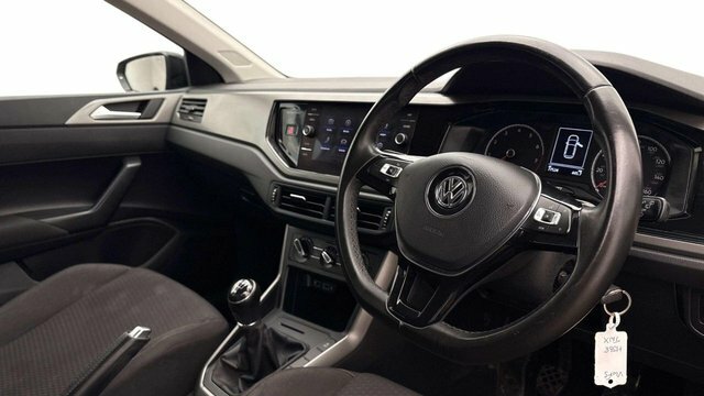 Volkswagen Polo 1.0 Se Hatchback HJ68TWX Black #5