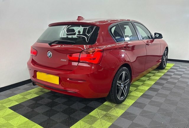 BMW 1 Series 1.5 118I Sport Hatchback PY17EVH Red #2