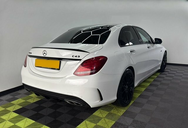 Mercedes-Benz C Class 43 Amg 3.0 C43 WF67TEU White #2