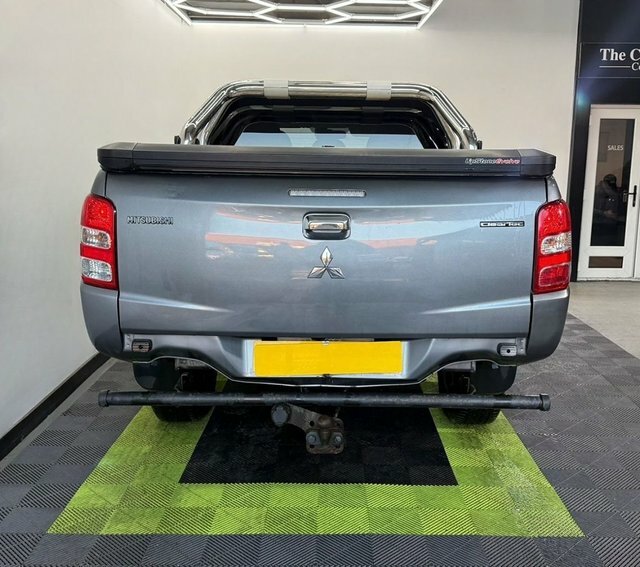 Mitsubishi L200 2.4 Di-d Dc Titan WP18DZE Grey #4