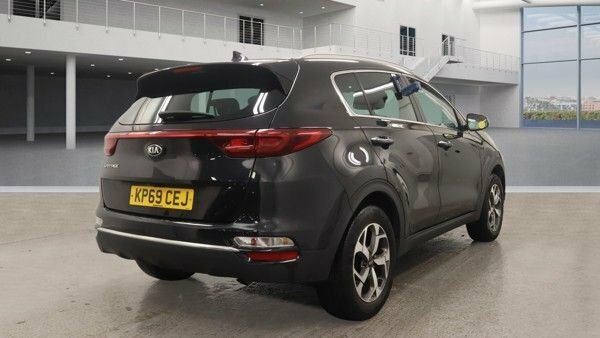 Kia Sportage 1.6 Gdi 2 Suv KP69CEJ Black #2