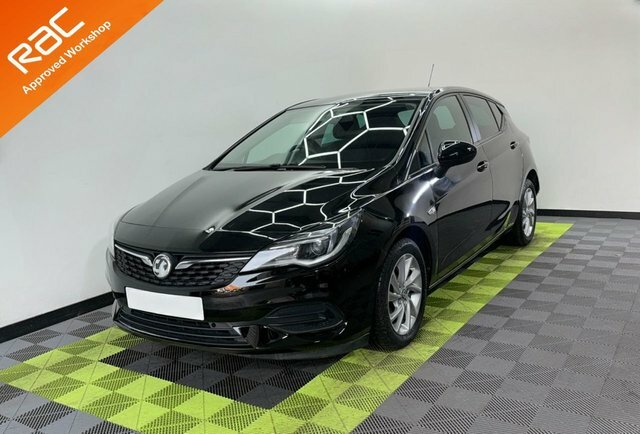 Vauxhall Astra 1.5 Turbo D Business Black