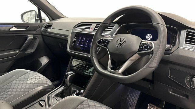 Volkswagen Tiguan 1.5 Tsi R-line Suv ND70SVC White #4