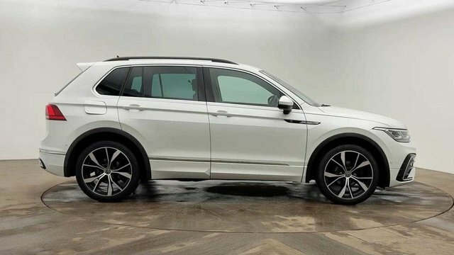 Volkswagen Tiguan 1.5 Tsi R-line Suv ND70SVC White #3