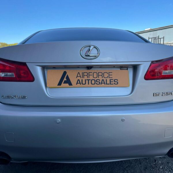 Lexus IS Automatic   #6