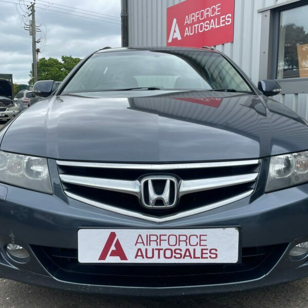Honda Accord Estate #4