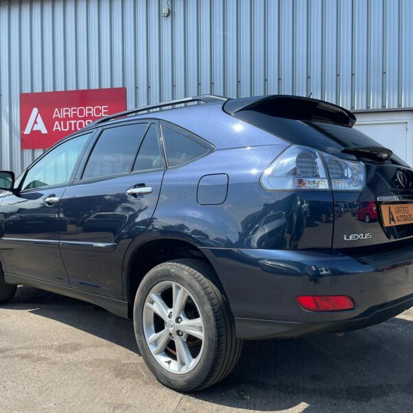 Lexus RX Hybrid #2