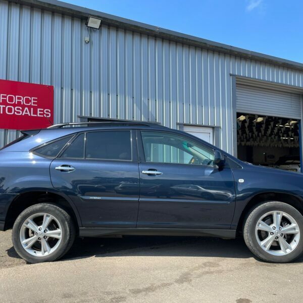 Lexus RX Hybrid #4