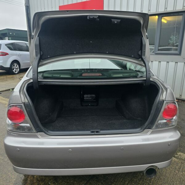 Lexus IS Automatic   #6